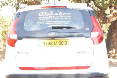Private A/c Transfer Mount Abu to Ahmedabad ( 6 Seat A/c Suv ) Private A/c Transfer Mount Abu to Ahmedabad ( 6 Seat A/c Suv )