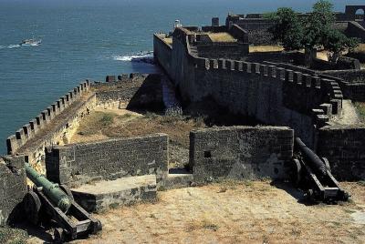 Daman Portuguese Heritage & beach from Mumbai Daman Portuguese Heritage & beach from Mumbai
