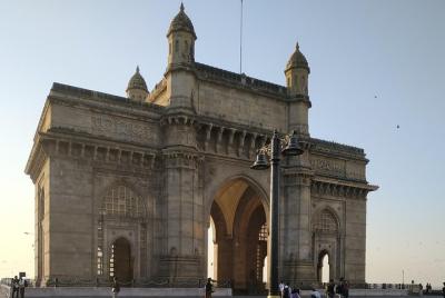 Full Day Mumbai City Tours including Meal Full Day Mumbai City Tours including Meal