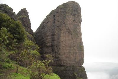 Khandala Lonavala Day Tour from Mumbai (Pickup from Hotel) Khandala Lonavala Day Tour from Mumbai (Pickup from Hotel)