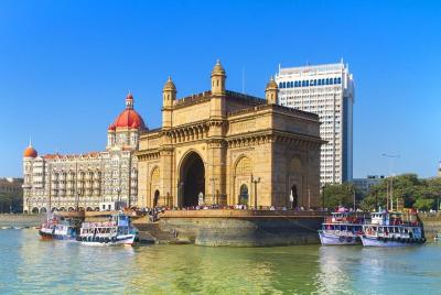 Old Mumbai Morning Walk - A Guided Experience Old Mumbai Morning Walk - A Guided Experience