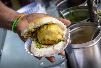 Mumbai Street Food - A Guided Tour Mumbai Street Food - A Guided Tour