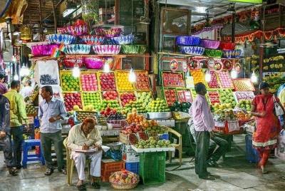 Join In Mumbai Bazaar Walking Tour