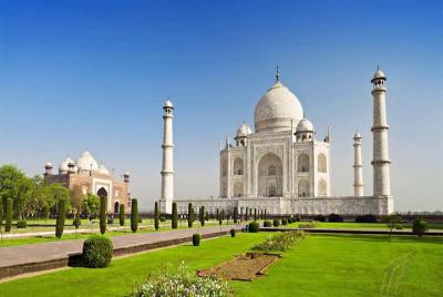 Overnight Agra Tour From Mumbai With Return Flights Overnight Agra Tour From Mumbai With Return Flights