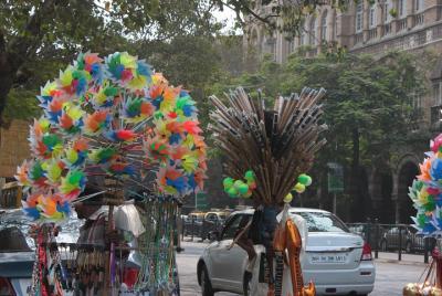 Sold before Buying: Bazaar Trails in Mumbai Sold before Buying: Bazaar Trails in Mumbai