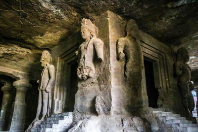 Elephanta Caves Audio Guided Walking Tour, Mumbai Elephanta Caves Audio Guided Walking Tour, Mumbai