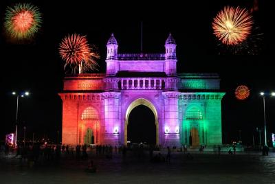 Explore Mumbai at Night - Walking Tour Explore Mumbai at Night - Walking Tour