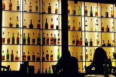 Bar Crawl in Colaba with Hotel Pickup Bar Crawl in Colaba with Hotel Pickup