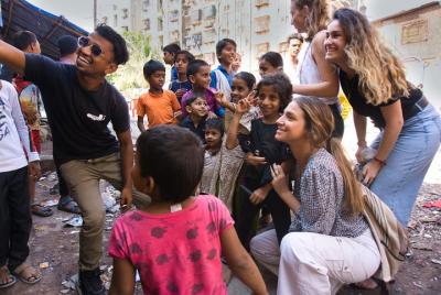 Virtual Real slumdog millionaire slum tour