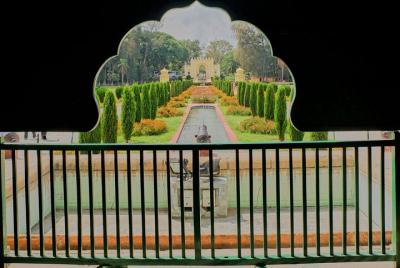 Day Trip to Brindavan Gardens & Srirangapatna (Guided Sightseeing Tour by Car) Day Trip to Brindavan Gardens & Srirangapatna (Guided Sightseeing Tour by Car)