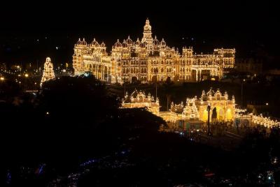 Mysore Night Walk (2 Hours Guided Walking Tour) Mysore Night Walk (2 Hours Guided Walking Tour)