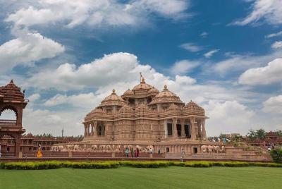 Full Day Adventure tour of Delhi with a local guide and hotel pick-up & drop-off Full Day Adventure tour of Delhi with a local guide and hotel pick-up & drop-off