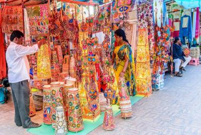 Delhi Flea and Street Markets Tour Delhi Flea and Street Markets Tour