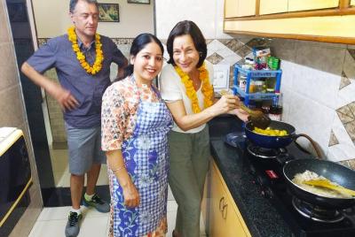 Cooking Demo + Lunch/Dinner and interaction with an Indian family @ Chez Anjali Cooking Demo + Lunch/Dinner and interaction with an Indian family @ Chez Anjali