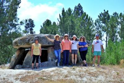 Prehistoric Circuit Fiais / Azenha (full day) Prehistoric Circuit Fiais / Azenha (full day)