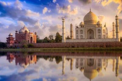 4 Day: Golden Triangle Tour with Cooking Class{Taj Mahal at Sunrise} 4 Day: Golden Triangle Tour with Cooking Class{Taj Mahal at Sunrise}