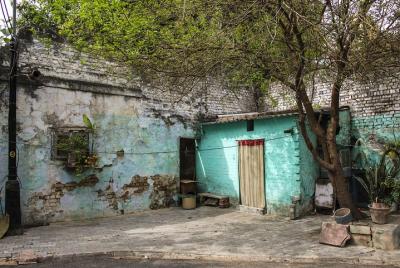 Walk In The Slums of Delhi - A Guided Tour