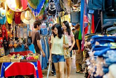 Famous Shopping Tour Markets from Delhi Famous Shopping Tour Markets from Delhi
