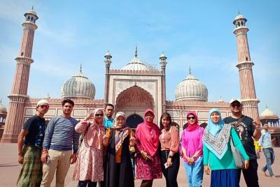 Half Day Old Delhi City Tour Half Day Old Delhi City Tour
