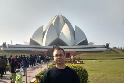 Full Day Temple tour In Delhi With Guide Full Day Temple tour In Delhi With Guide