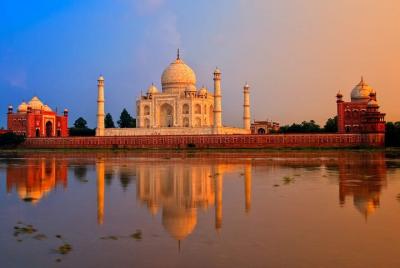 Taj Mahal in a Weekend ex-Pune - A Luxury Private Guided Trip Taj Mahal in a Weekend ex-Pune - A Luxury Private Guided Trip
