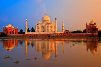 Taj Mahal in a Weekend ex-Bangalore - A Luxury Private Guided Trip Taj Mahal in a Weekend ex-Bangalore - A Luxury Private Guided Trip