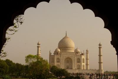 Taj Mahal in a Weekend ex-Chennai- A Luxury Private Guided Trip Taj Mahal in a Weekend ex-Chennai- A Luxury Private Guided Trip