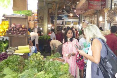 Spice Knight : Market Walk with Cooking Class 