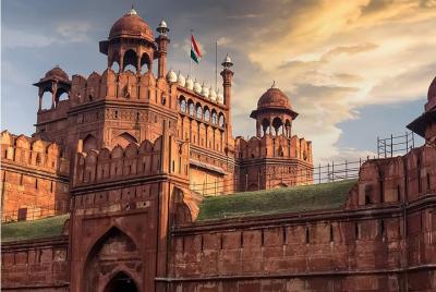 Time Travel at Red Fort— A Safe Guided Experience