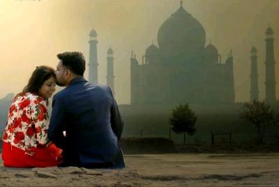 Pre-Wedding photoshoot at Taj
