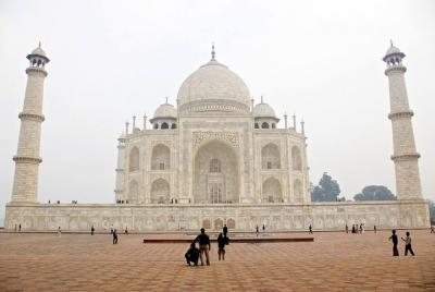 Same Day Agra Tour from Delhi by surface Same Day Agra Tour from Delhi by surface