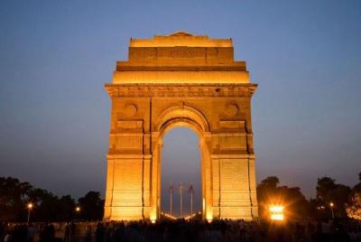 Private Departure Transfer to Agra from Delhi Private Departure Transfer to Agra from Delhi