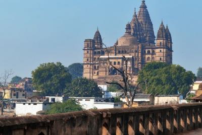 Spiritual Trails of Orchha (2 Hours Guided Temples Walking Tour) Spiritual Trails of Orchha (2 Hours Guided Temples Walking Tour)