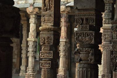 Private Airport Transfer: Indira Gandhi International Airport (DEL) to New Delhi Private Airport Transfer: Indira Gandhi International Airport (DEL) to New Delhi