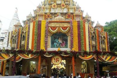 Pune Walking Tour with a Punekar Pune Walking Tour with a Punekar