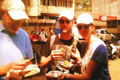 Food Walk Tour Pune (2 Hours Guided Food Tasting Walk) Food Walk Tour Pune (2 Hours Guided Food Tasting Walk)