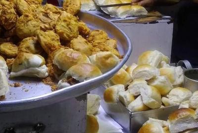 Pune Food & Snack Tasting Walking Tour Pune Food & Snack Tasting Walking Tour