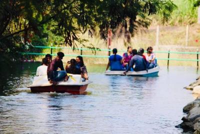 Skip the Line: Meher Retreat Day Picnic Ticket, Near Pune Skip the Line: Meher Retreat Day Picnic Ticket, Near Pune