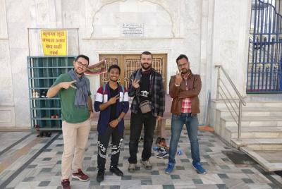 Cultural Walk of Pushkar (2 Hours Guided Walking Tour) Cultural Walk of Pushkar (2 Hours Guided Walking Tour)