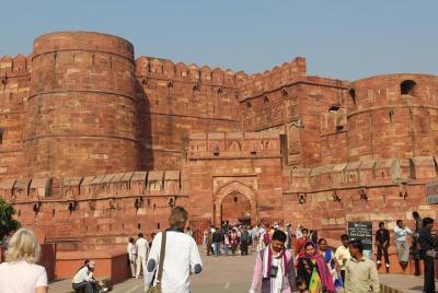 Day Trip to Agra from Pune with Air Tickets Day Trip to Agra from Pune with Air Tickets