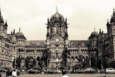 Affordable transfer from Pune to Mumbai Airport Affordable transfer from Pune to Mumbai Airport
