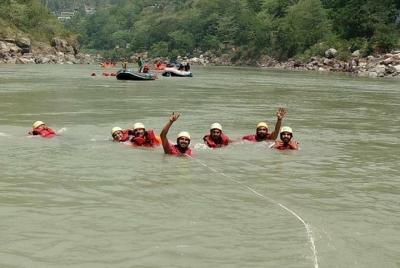 A/C cottage stay and rafting in Rishikesh