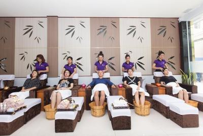 Foot Massage, Body Massage,Thai Massage, Facial, Body care, Waxing Foot Massage, Body Massage,Thai Massage, Facial, Body care, Waxing