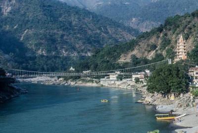 Affordable transfer from Rishikesh to Dehradun Airport