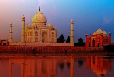 Private One Way Transfer From Ranthambore To Agra In AC Vehicle Private One Way Transfer From Ranthambore To Agra In AC Vehicle
