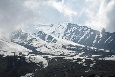 Kashmir Tour 3 Night 4 Days Kashmir Tour 3 Night 4 Days