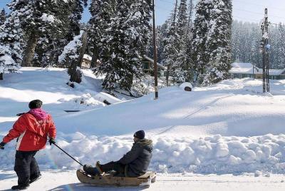 4 Days- Kashmir Tour Package 4 Days- Kashmir Tour Package