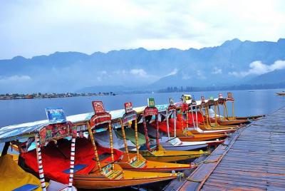 6 Days- Pahalgam Gulmarg Srinagar Sonmarg Tour 6 Days- Pahalgam Gulmarg Srinagar Sonmarg Tour