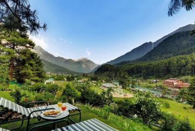 Splendors Of Kashmir From Srinagar Includes Private Transport and Accommodation Splendors Of Kashmir From Srinagar Includes Private Transport and Accommodation