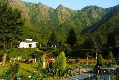 Full day tour of Srinagar with Entrance Fee & Guide Full day tour of Srinagar with Entrance Fee & Guide